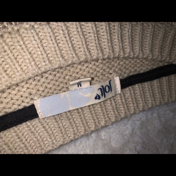 sweater - Picture 3 of 3